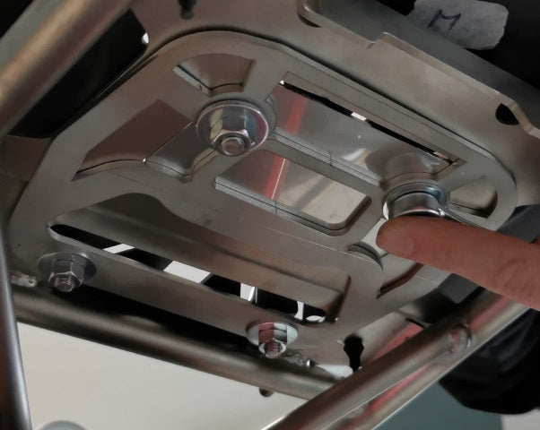Baúl GPR TECH de 45 litros, aluminio plateado, para Aprilia Tuareg 660 2021-2024