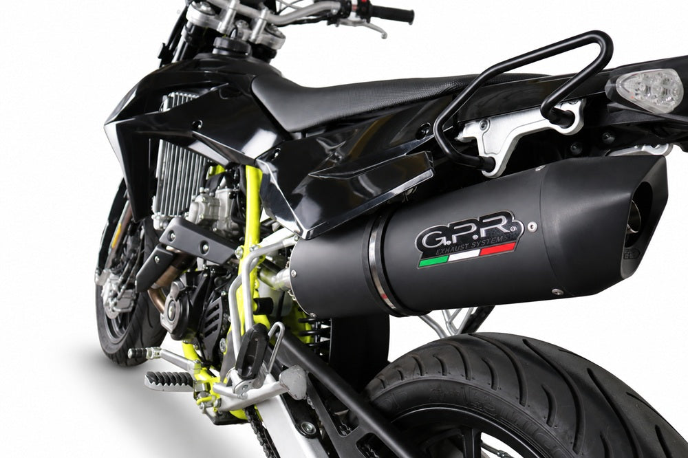 Escape GPR Furore Nero Slip-On para SWM SM 125 R 2021-2024