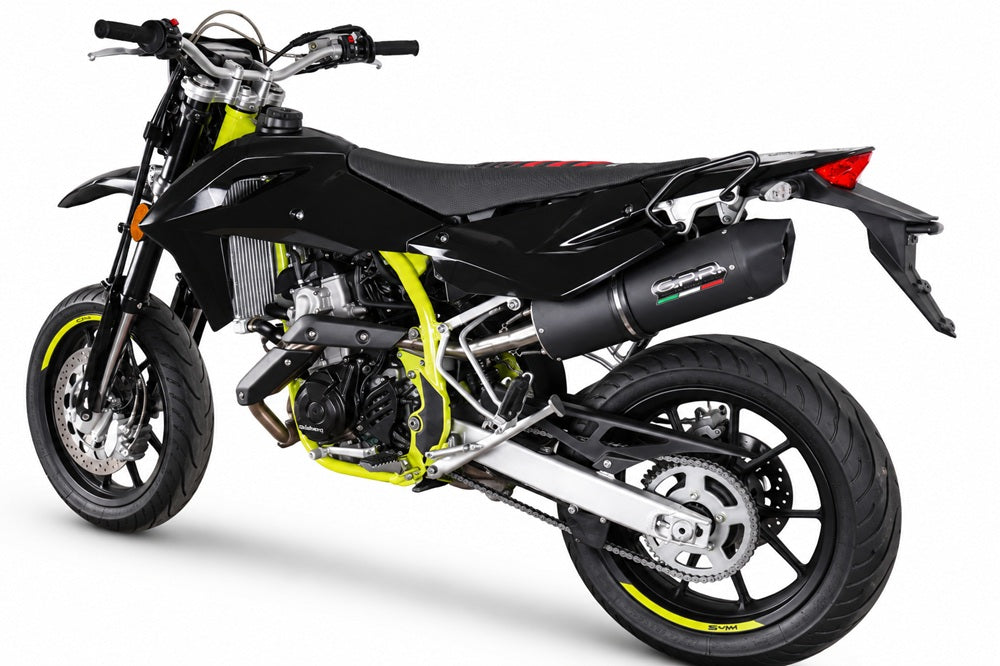 Escape GPR Furore Nero Slip-On para SWM SM 125 R 2021-2024